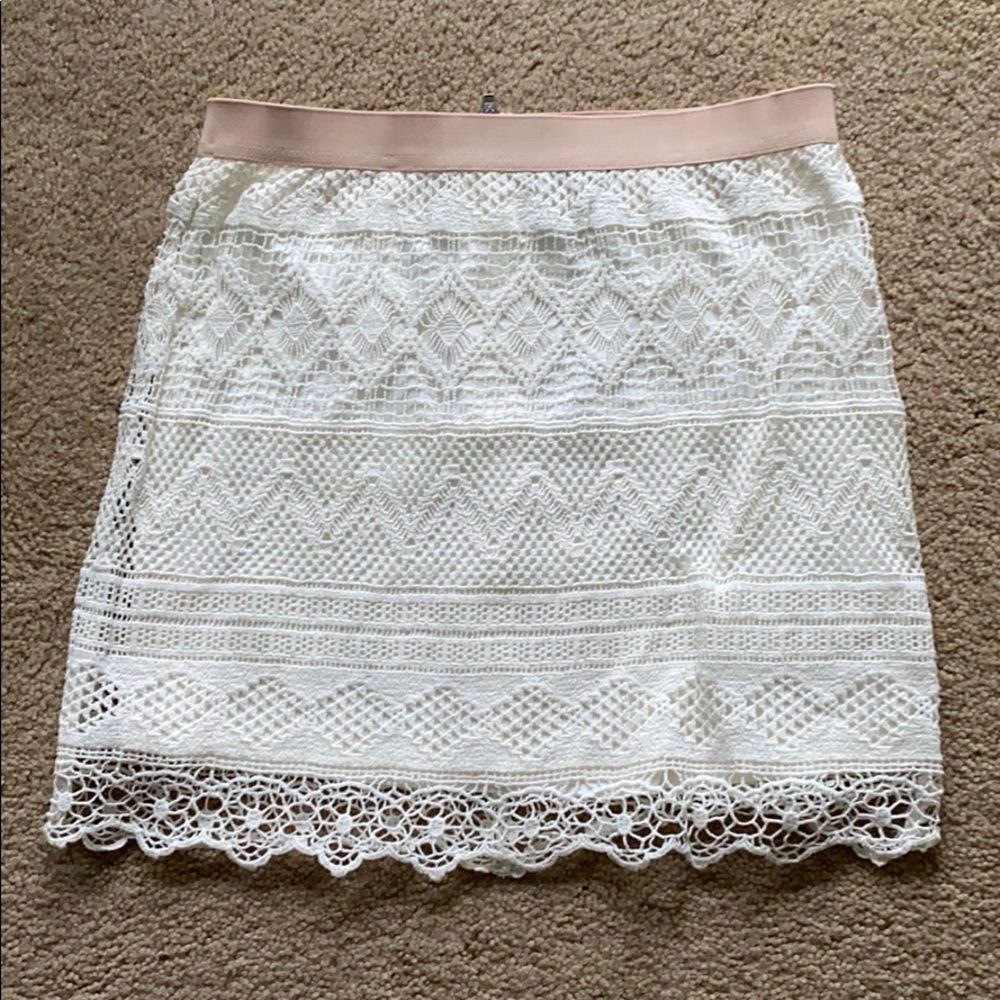 White/cream shirt